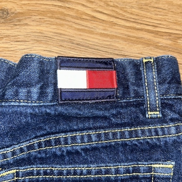 Vintage Tommy Hilfiger Shorts Juniors size 5 Denim Jean Hipster - Picture 4 of 4